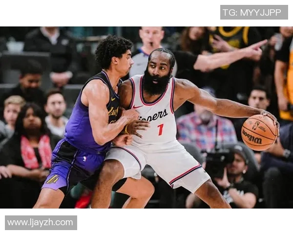 湖人对决快船精彩直播21场比赛全程回顾与分析 湖人对决快船精彩直播21场比赛全程回顾与分析