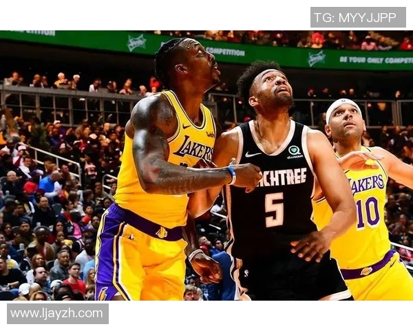 湖人对阵老鹰精彩瞬间回顾与赛场照片分享