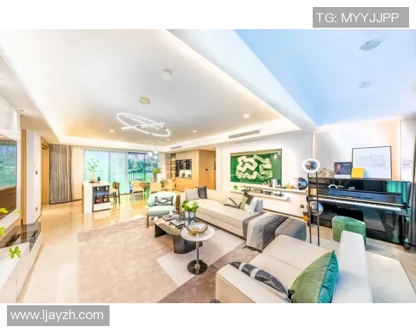 祝铭震的奋斗历程与音乐梦想：从青涩少年到璀璨明星的成长之路